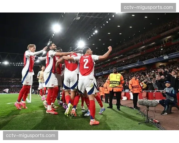 热刺主帅图多尔率队聚餐备战北伦敦德比，提振士气迎战阿森纳